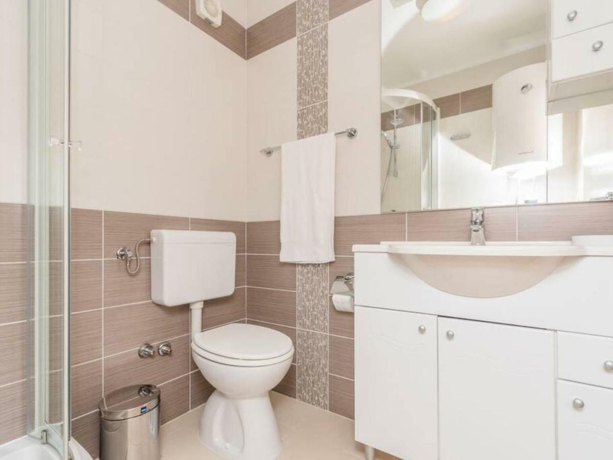 Apartment F-4 Klimno Kültér fotó
